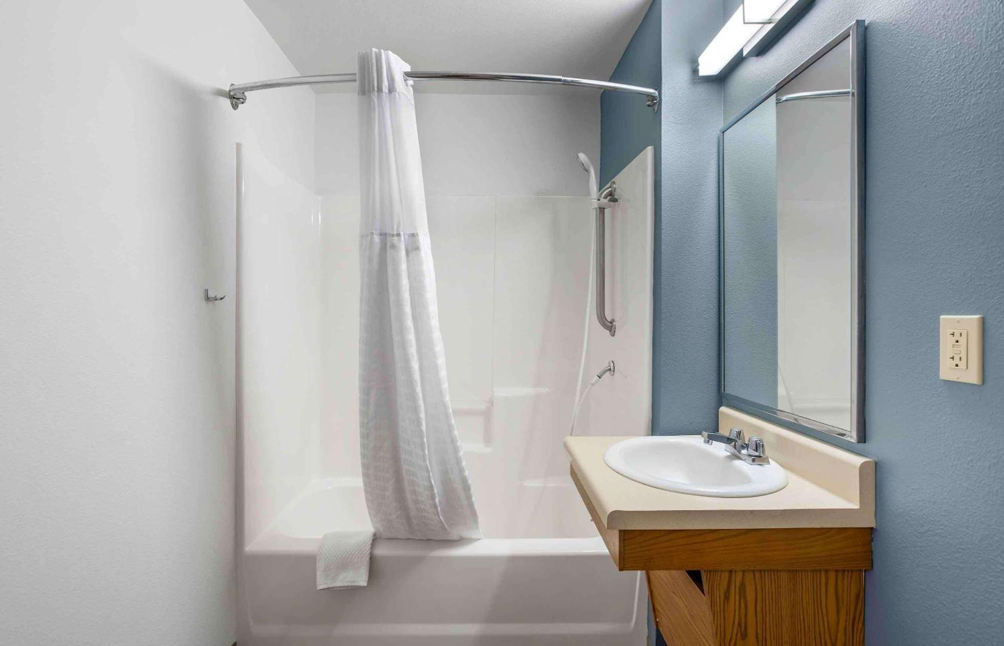 Extended Stay America Suites - Atlanta - Лития-Спрингс Экстерьер фото